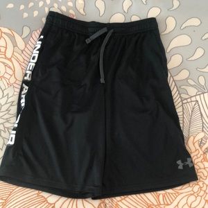 Athletic shorts